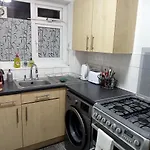 Studio Apartment In London, Bethnal Green